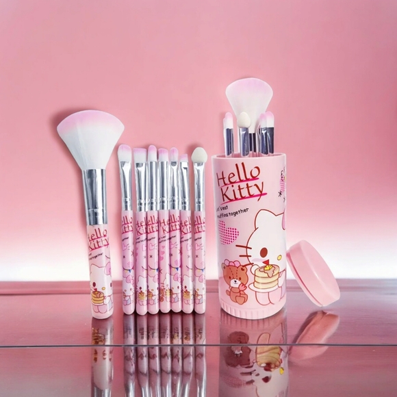 HELLO KITTY Professional 8pc Makeup Brush Set with Open & Close Rotating Case - Picture 10 of 14